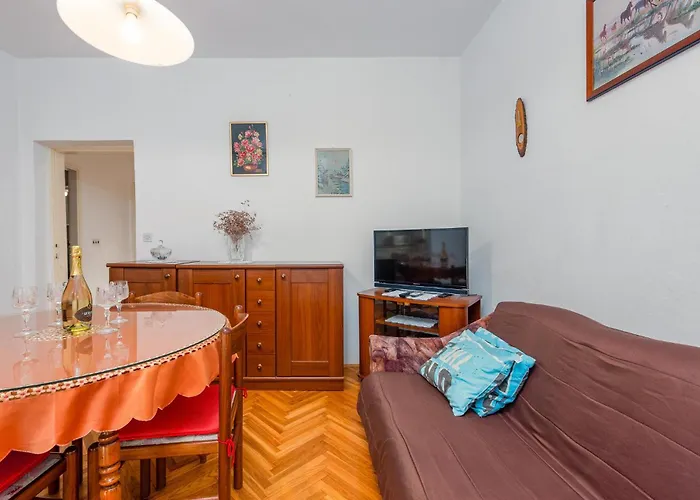 2 Bedroom Stunning In Pag Апартаменты *