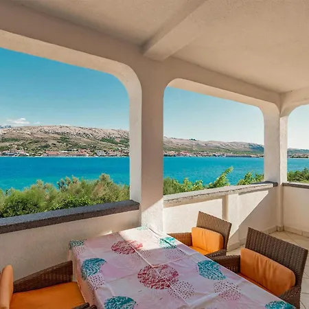 公寓 2 Bedroom Stunning In Pag 帕格